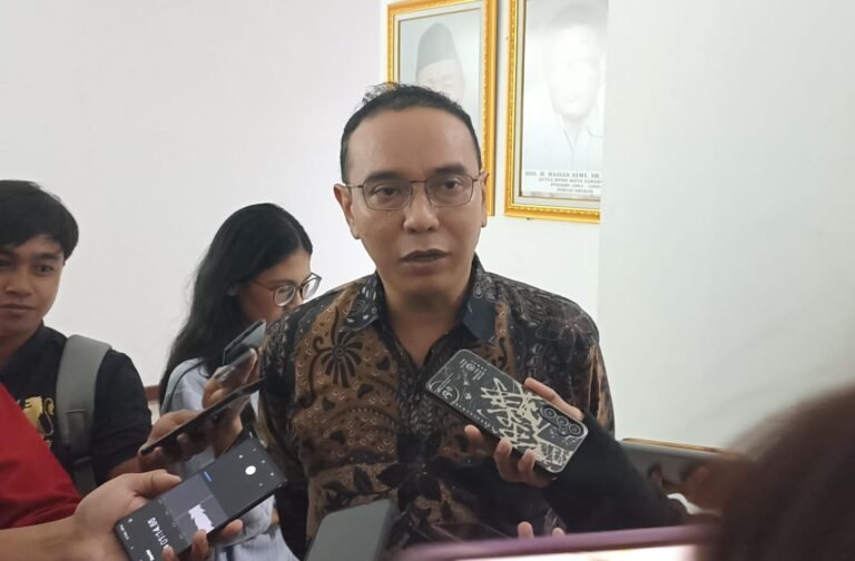 SPMB 2027 Diusulkan Lebih Antisipatif, Orang Tua Harus Tahu Sekolah Tujuan Sejak Anak Kelas 5
Telah dibaca : 645 Kali.