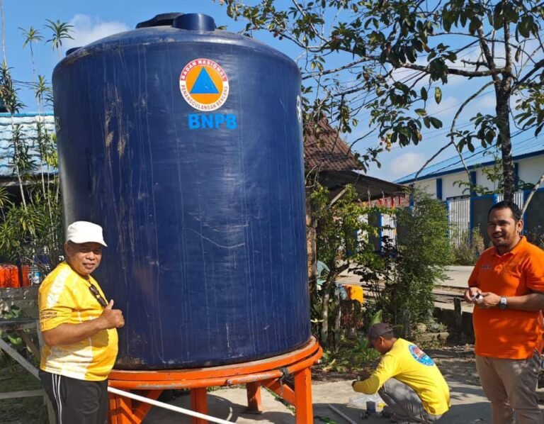 Antisipasi Krisis Air, 12 Tandon Disebar di 6 Kelurahan Samarinda Seberang
Telah dibaca : 613 Kali.