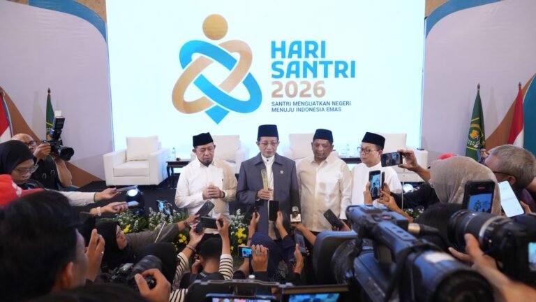 Hari Santri, Jadi Momentum Pengingat Peran Ulama Dalam Perjuangan Bangsa
Telah dibaca : 608 Kali.
