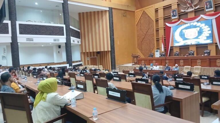 UMKM Teras Samarinda Masih Terhenti, Pedagang Menanti Kepastian
Telah dibaca : 642 Kali.