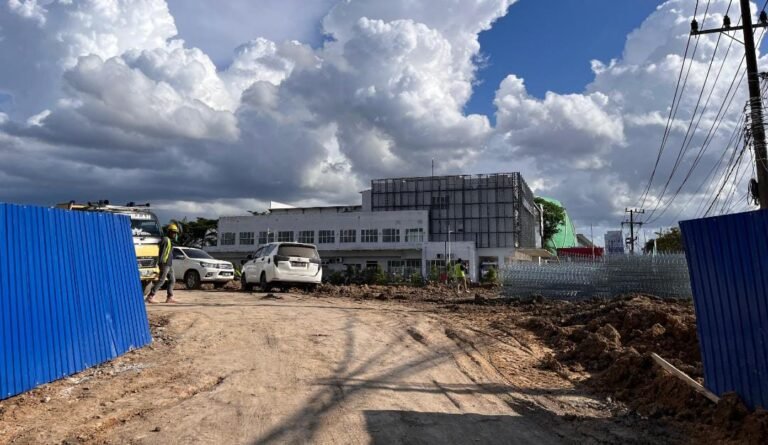 RSUD AMS II dan Kawasan Resapan Air, Deni Minta Pemprov-Pemkot Cari Titik Temu
Telah dibaca : 642 Kali.